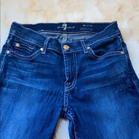 7 For All Mankind The Ankle Skinny Jeans Size 27