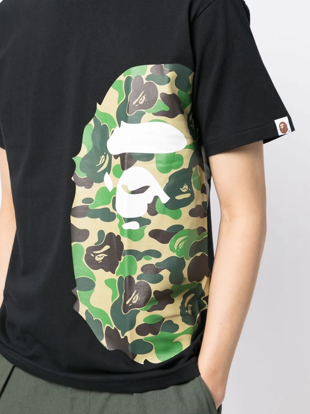 A BATHING APE® logo-print cotton T-shirt