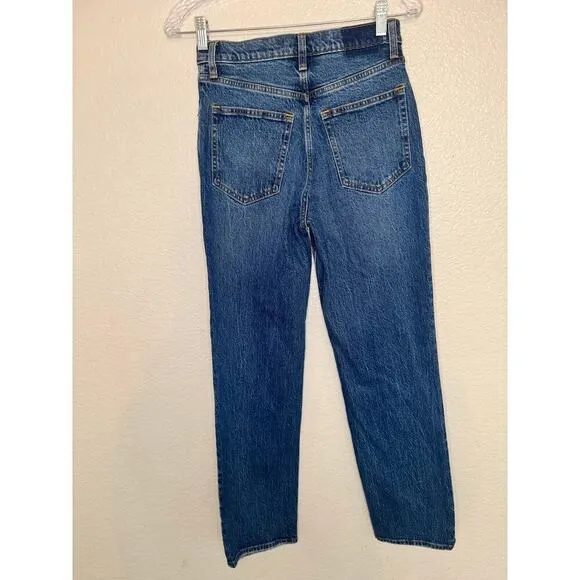 A&amp;F The 90’s Straight Jeans Size 26s