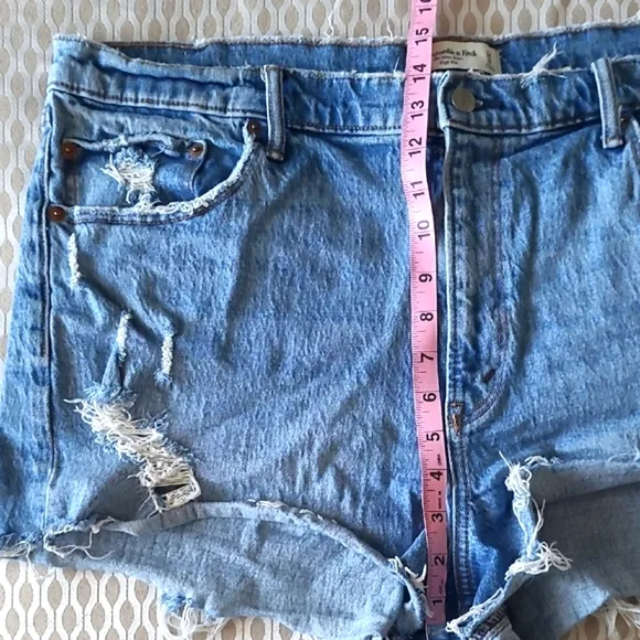 Abercrombie &amp; Fitch 2 Mom Shorts Hi Rise Blue and White Jean Shorts Frayed Hem