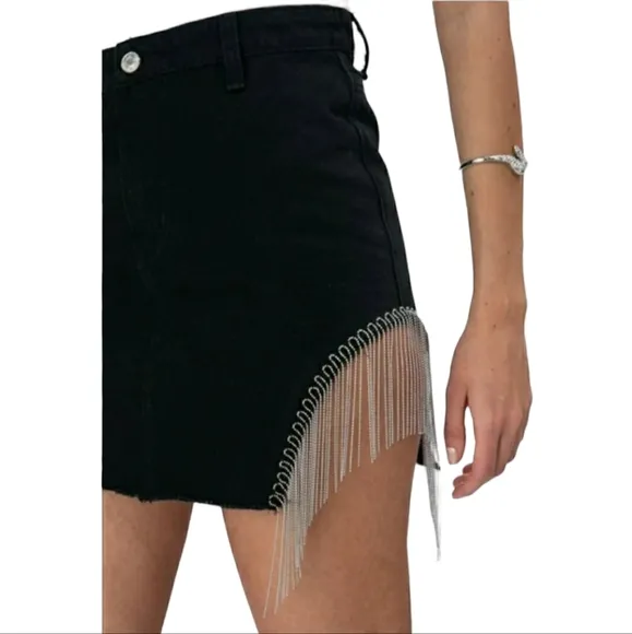 Adika Silvertone Chain Fringe Denim Skirt Black Size Small