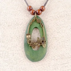 Adjustable Flower Pendant Necklace