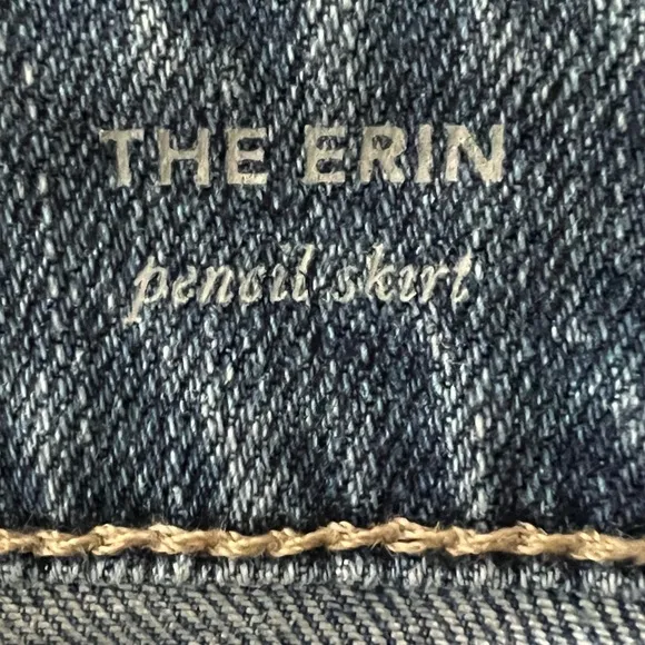 AG-ED Denim Frayed Hem Distressed The Erin‎ Pencil Jean Skirt Sz. 29R