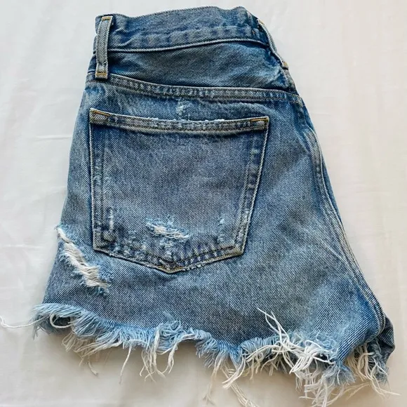 Agolde Parker distressed blue denim shorts size 25