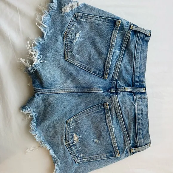 Agolde Parker distressed blue denim shorts size 25