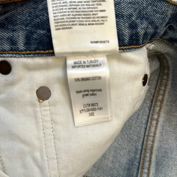 Agolde parker distressed denim shorts 31