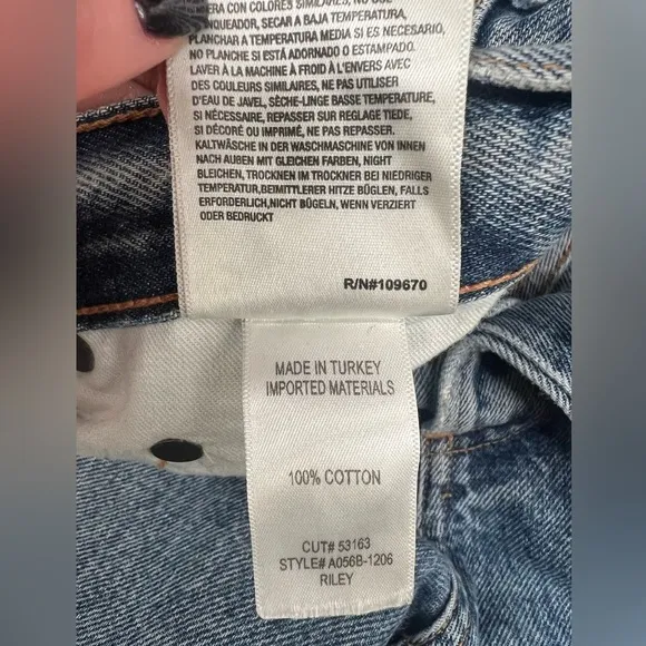 AGOLDE Riley High Rise Straight Ripped Distressed Hem Cropped Jeans Size 28