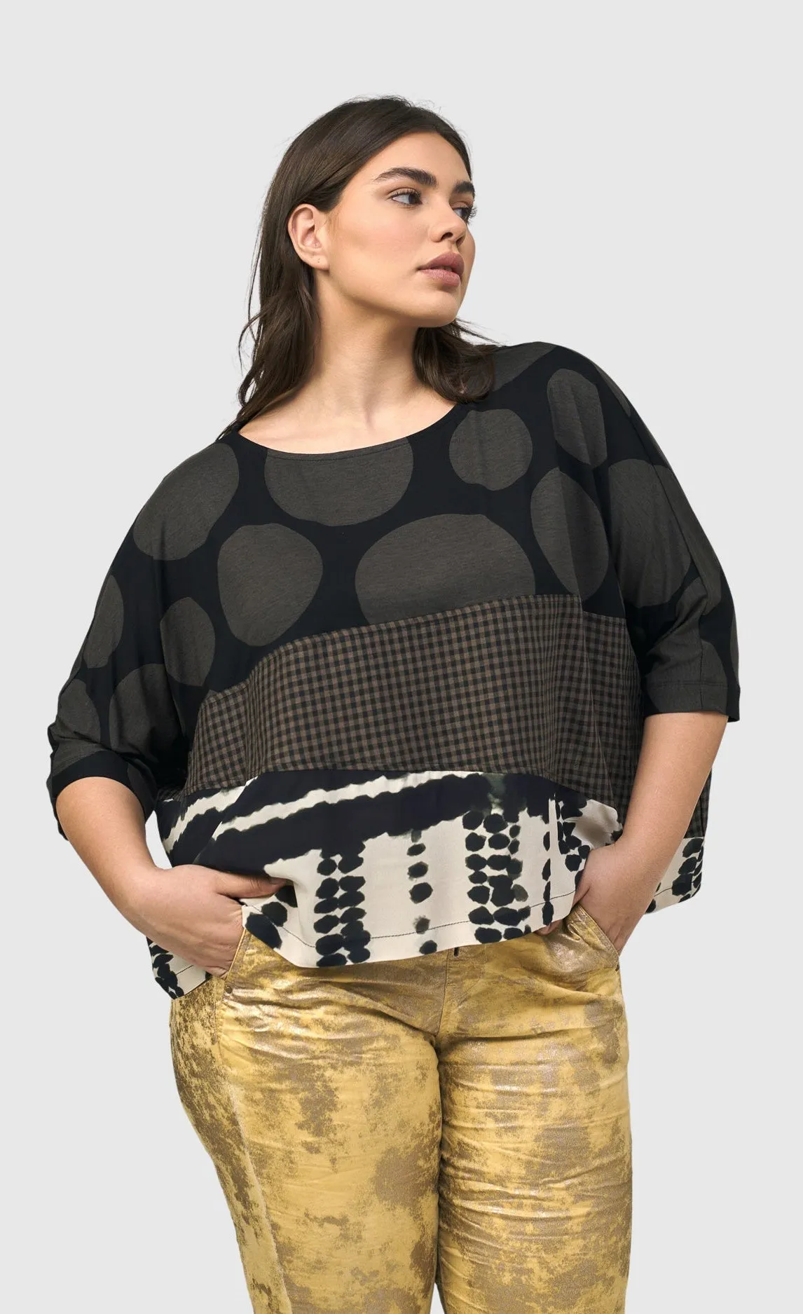 Alembika Savanna Izma Boxy Tee