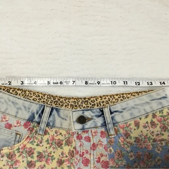 Anthropologie Farm Rio Hi Rise Patchwork Denim Floral Jean Cut Off Shorts sz 28
