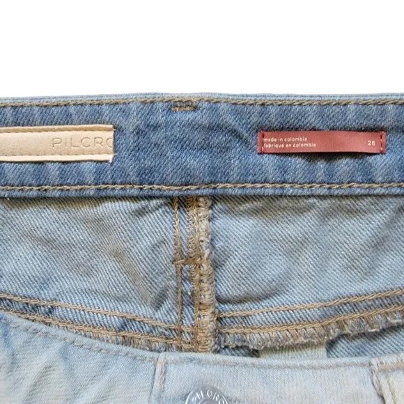 Anthropologie Pilcro Denim Light Wash Micro Shorts Size 28 Frayed Hem NWT