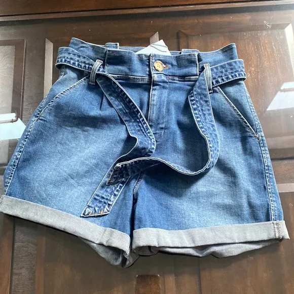 Antonio Melani Blesnya High Rise Denim Shorts