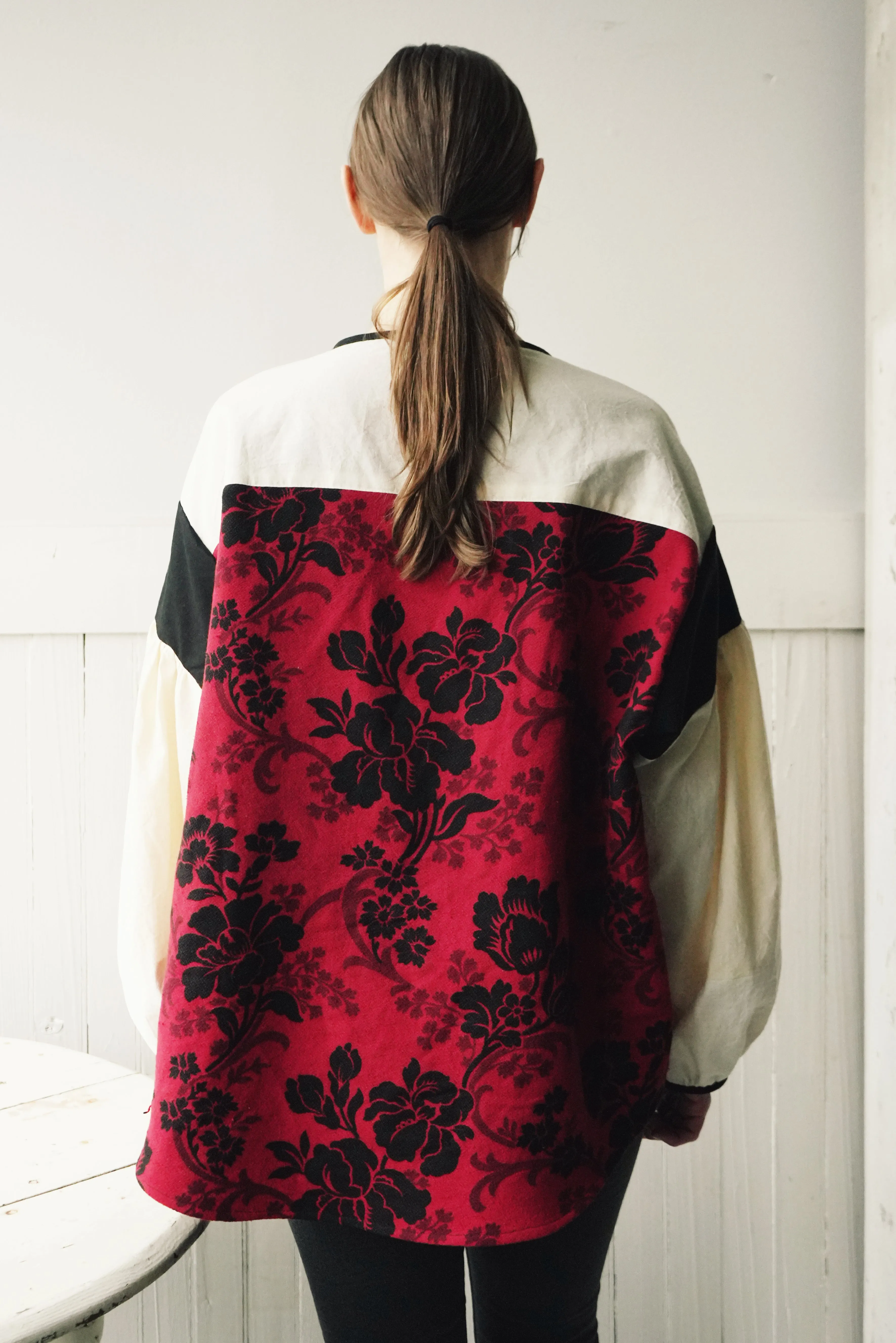 art deco floral patch top