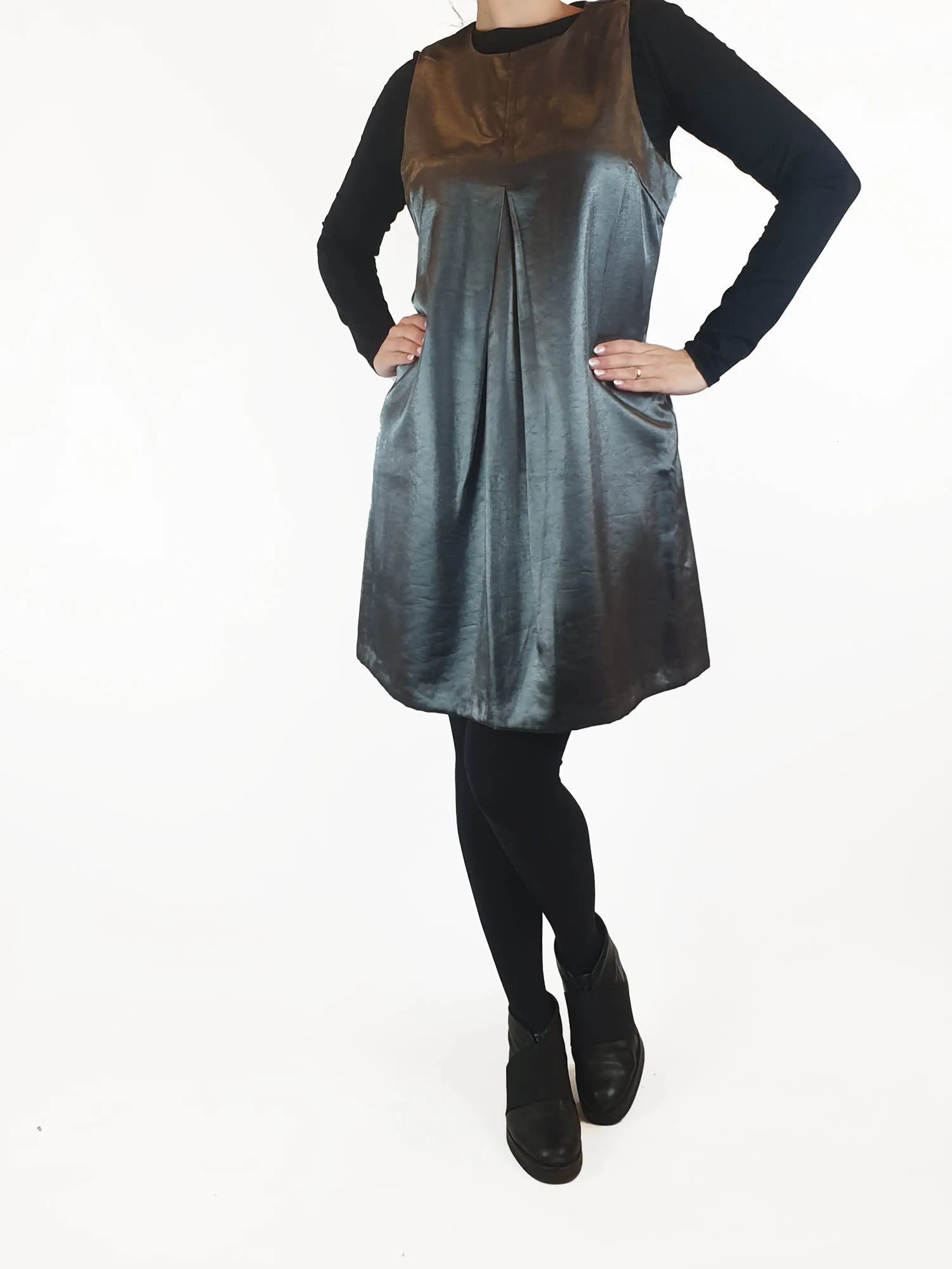 Asos deep grey / platinum metallic shift style dress size UK 12 (best fits AU 10)