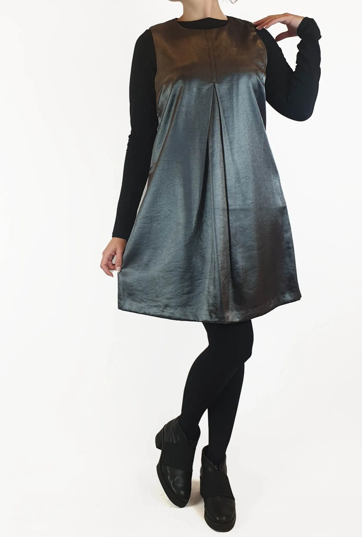Asos deep grey / platinum metallic shift style dress size UK 12 (best fits AU 10)