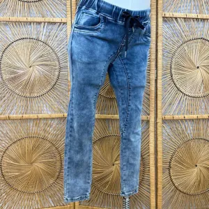 Bae. JEANS matern