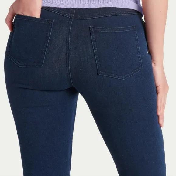 Betabrand Petite Straight Leg Yoga Denim Jeans 4-Pocket Dark Indigo Petite Large