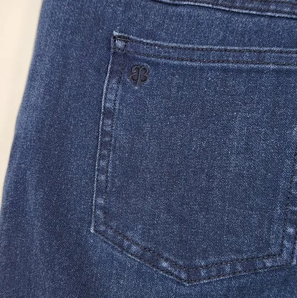 Betabrand Petite Straight Leg Yoga Denim Jeans 4-Pocket Dark Indigo Petite Large