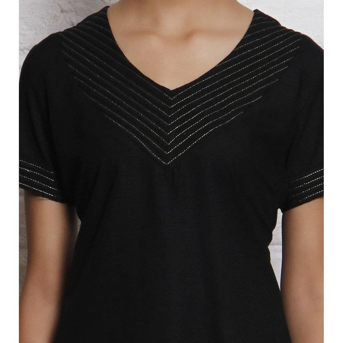 Black Embroidered Linen Kurti