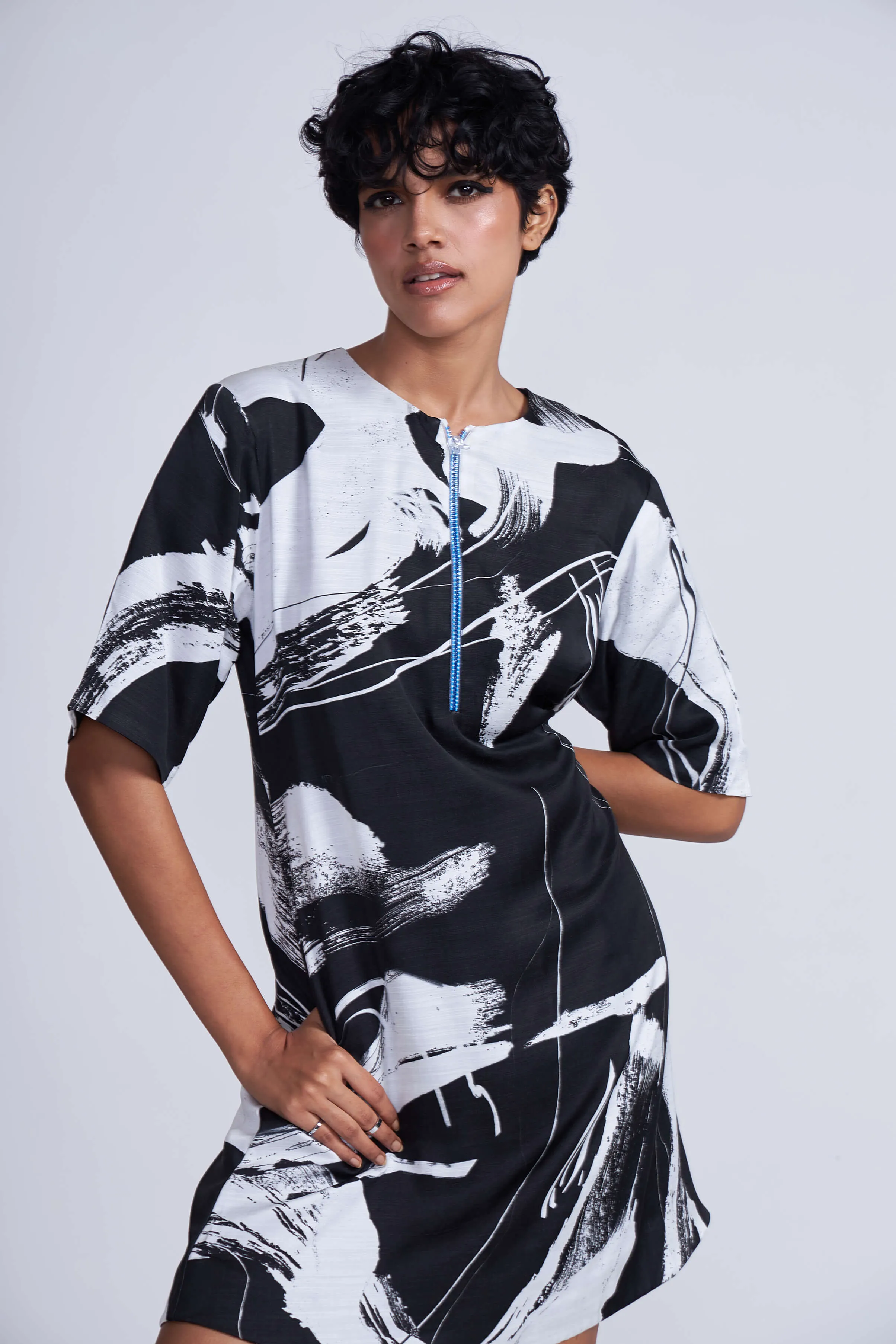 Black printed tazaki shift dress