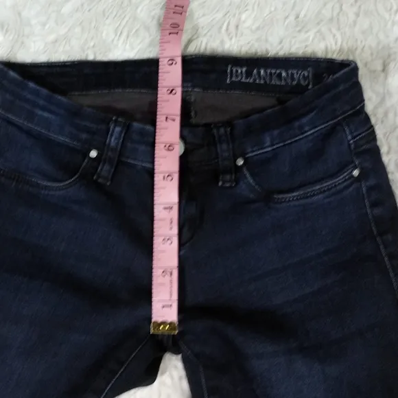 Blank NYC Dark Wash Low Rise Skinny Jeans