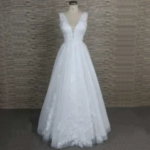 Boho Lace Wedding Dress with Open Back QT1335
