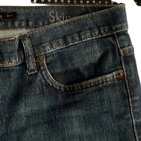Calvin Klein Jeans size 31 / 12 blue classic straight skinny jeans