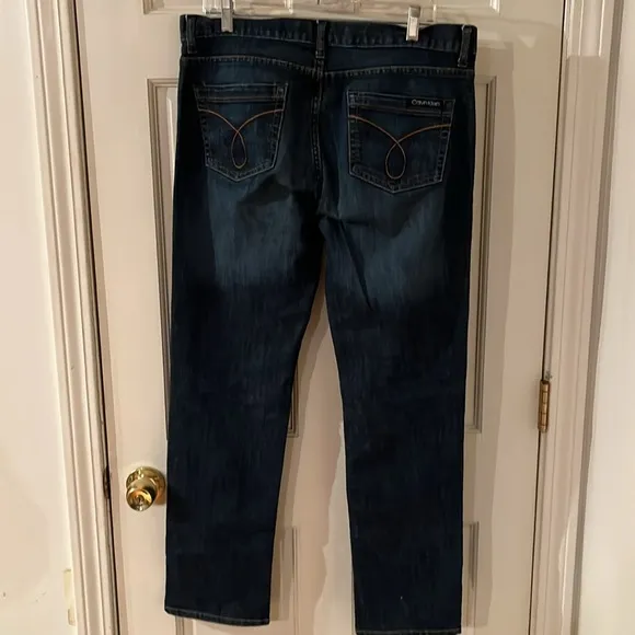 Calvin Klein Jeans size 31 / 12 blue classic straight skinny jeans