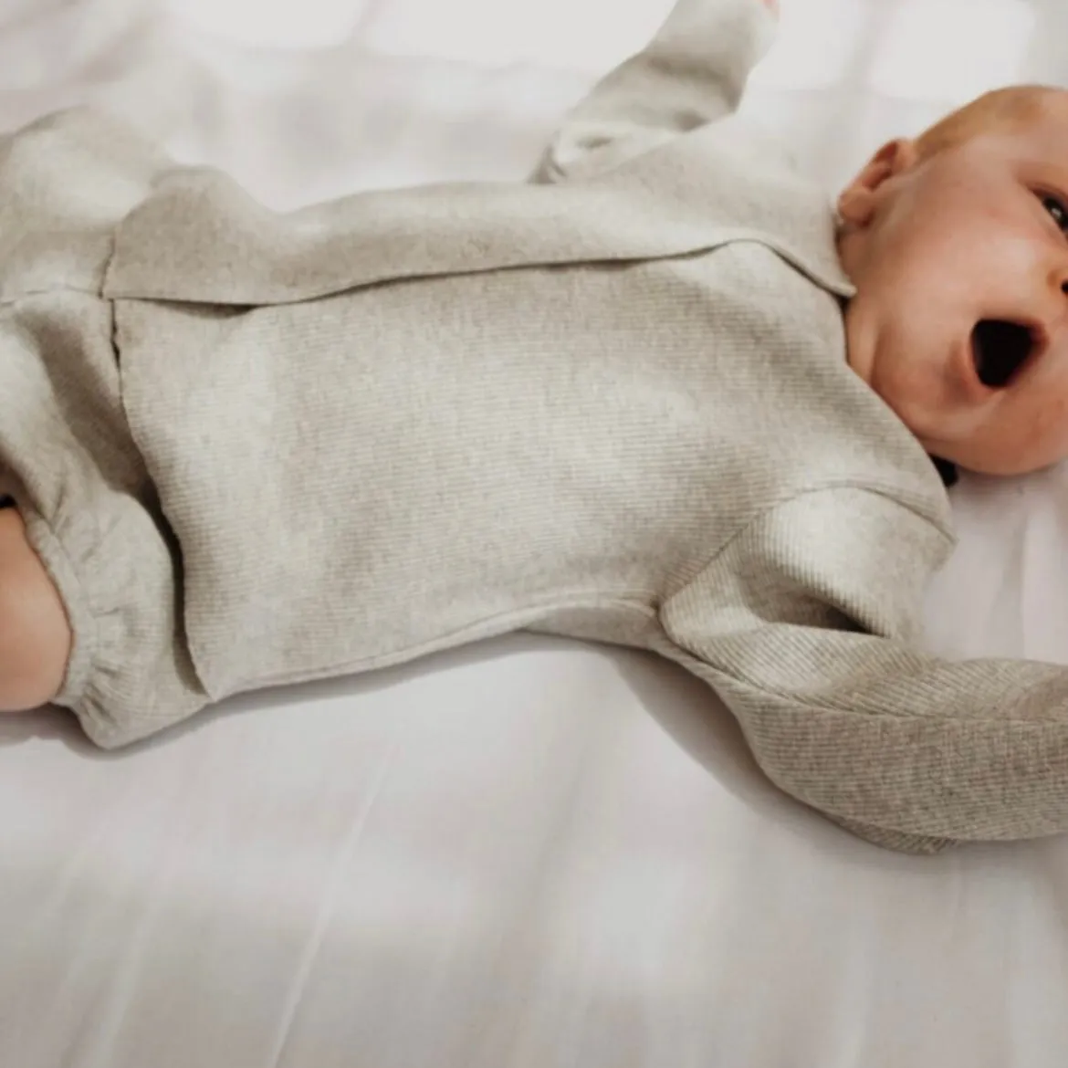 Chia Cotton Rib Cardigan (Light Grey)