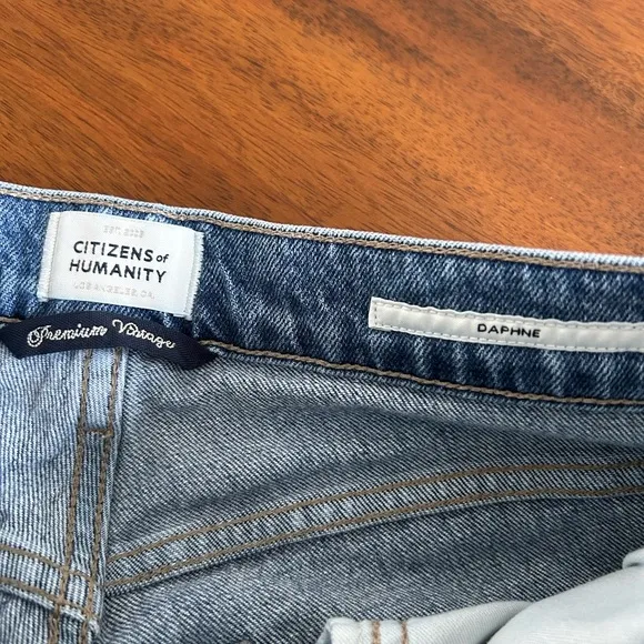 Citizens of Humanity Daphne Jeans Full Length Straight Leg 27 Shadow Bloom