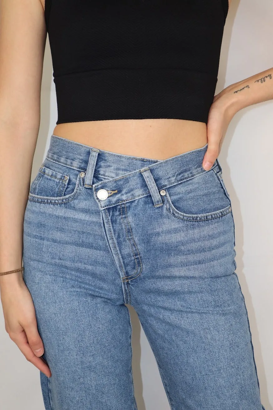 Criss Cross Jeans