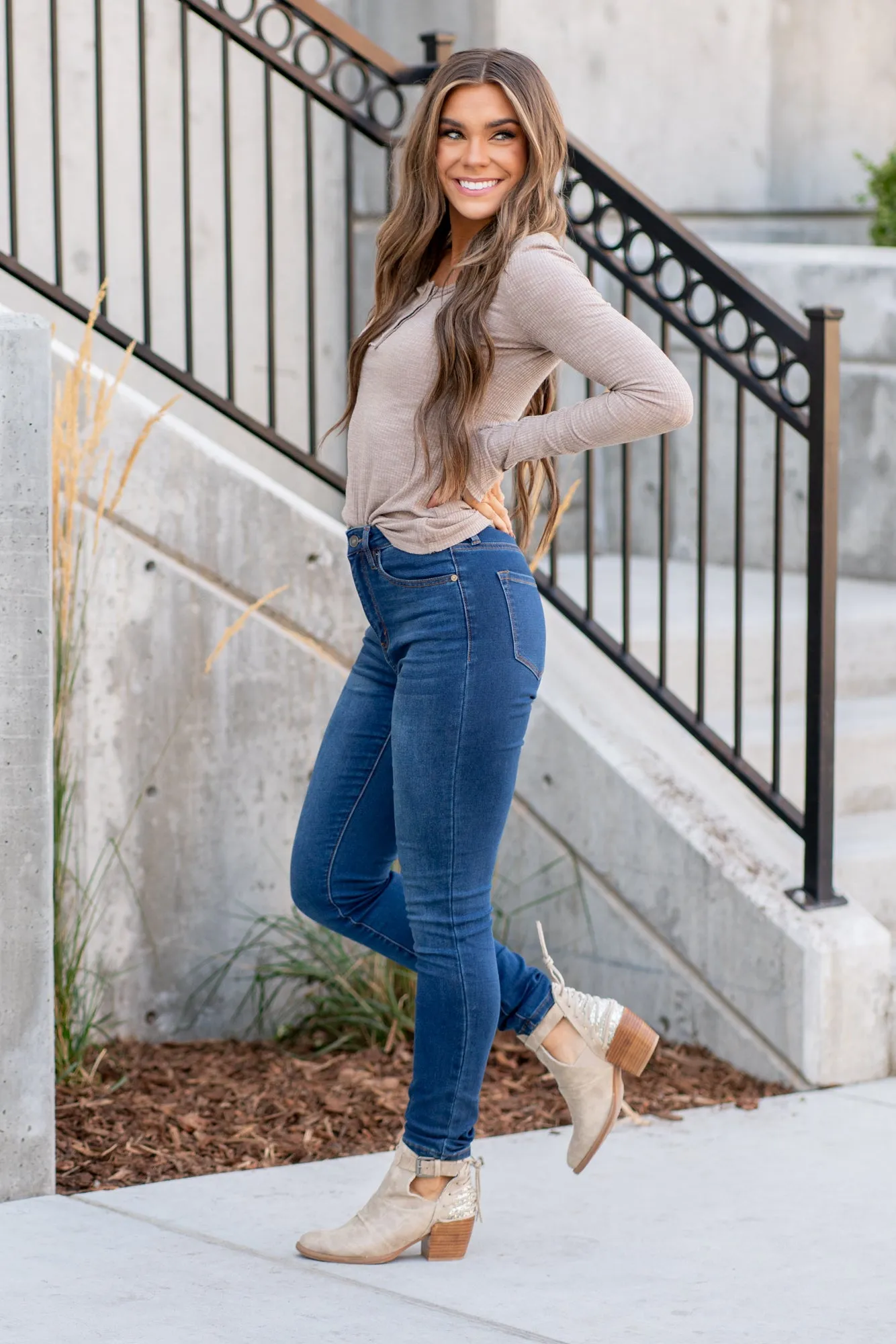 Dahlia High Rise Super Skinny