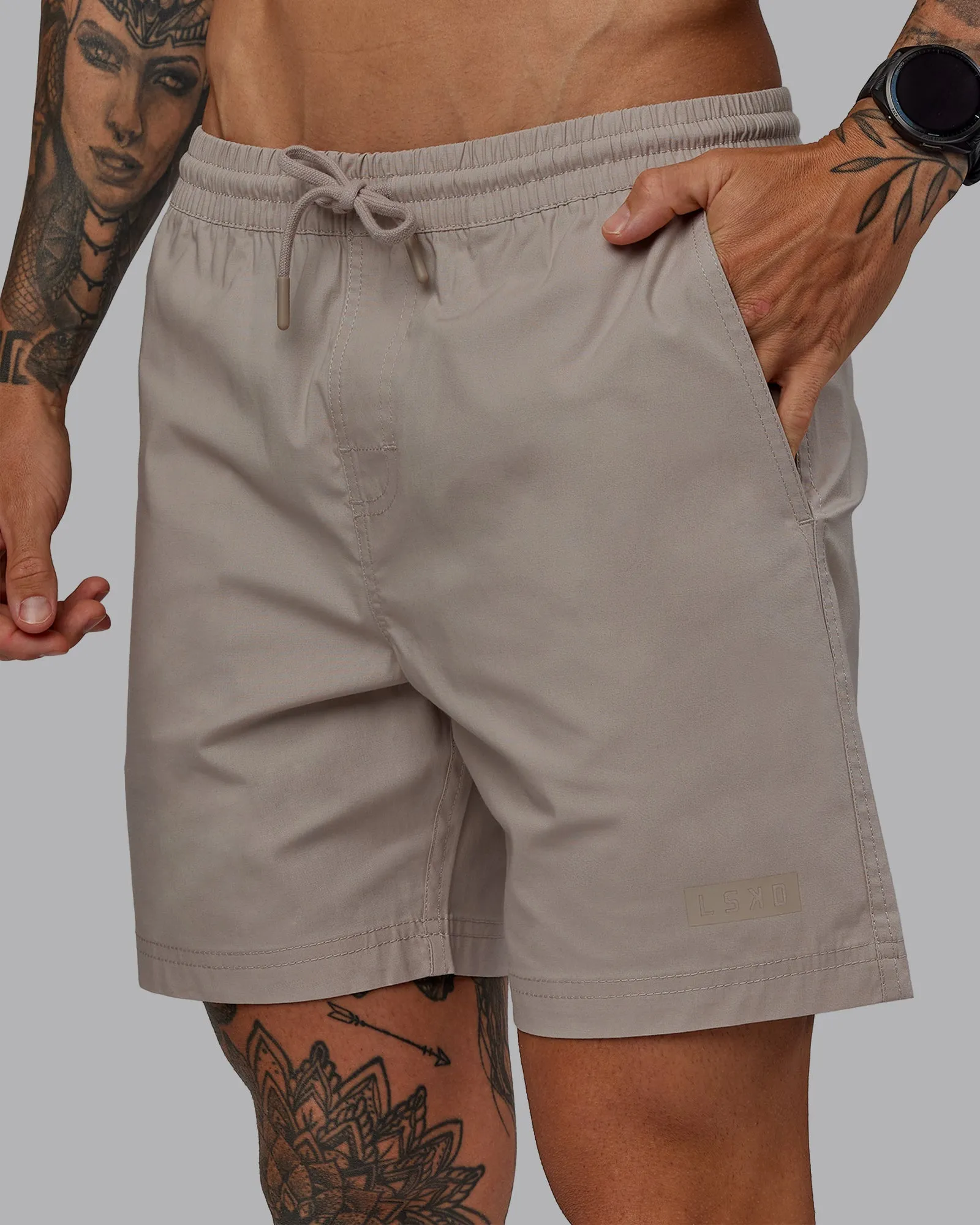 Daily 7" Short - Shale Beige