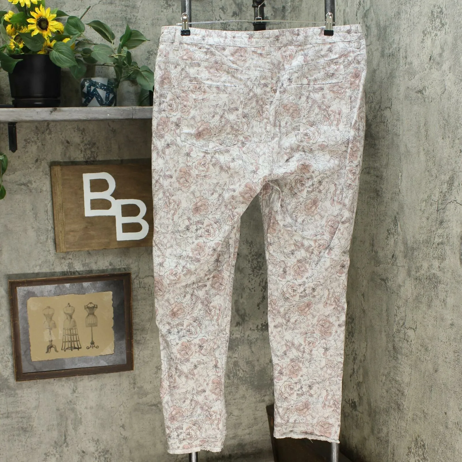 DG2 by Diane Gilman Reversible Twill Skinny Jeans Gray Floral Plus 1X Tall