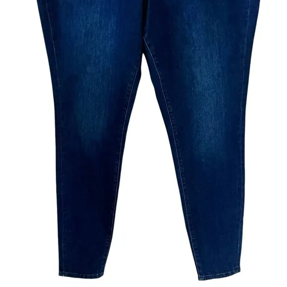 Eloquii NEW Skinny Jeans In Dark Wash Size 18L