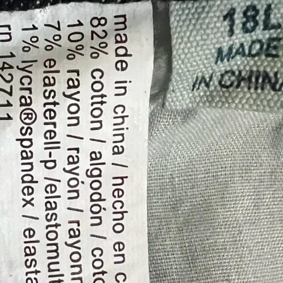 Eloquii NEW Skinny Jeans In Dark Wash Size 18L