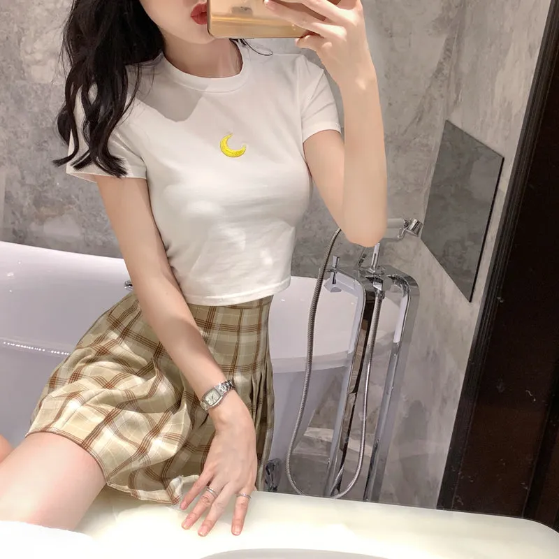 Embroidered T-shirt   plaid pleated skirt KF90649