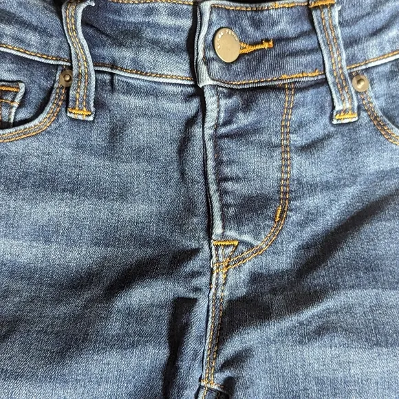 EUC Blanqi Belly Support Skinny Jeans Medium Wash