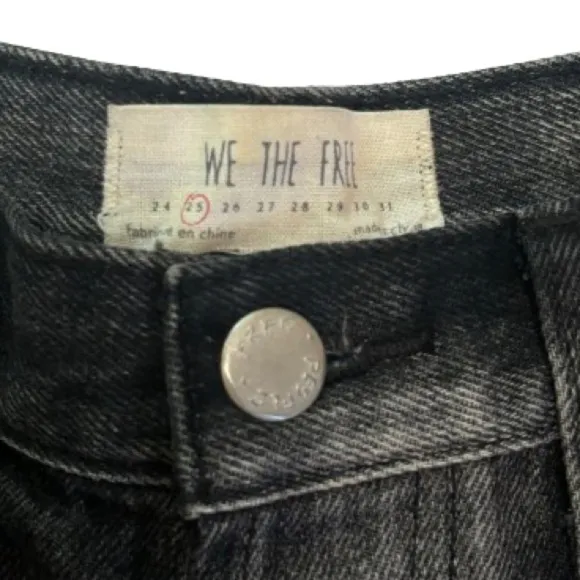 EUC We The Free Step Hem Frayed Distressed Denim Shorts Black Size 25