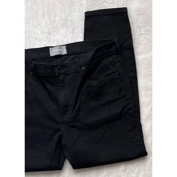 Everlane High Rise Slim Straight Ankle Jean in Black, Size 32