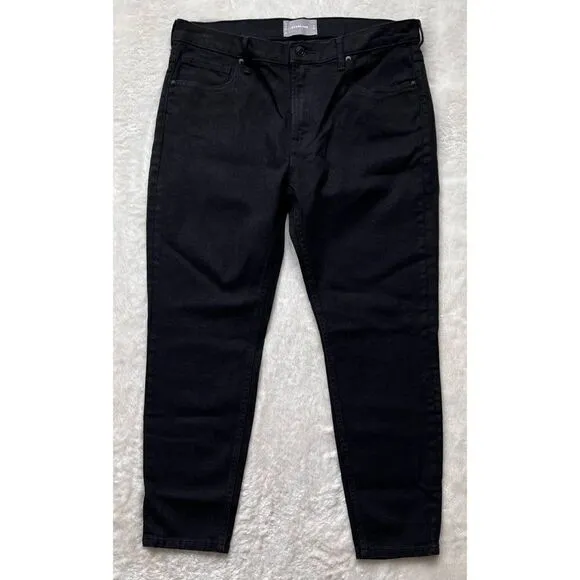 Everlane High Rise Slim Straight Ankle Jean in Black, Size 32