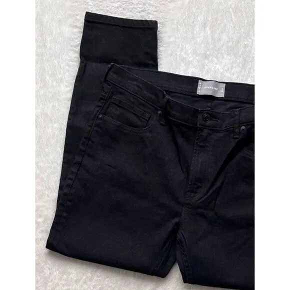Everlane High Rise Slim Straight Ankle Jean in Black, Size 32