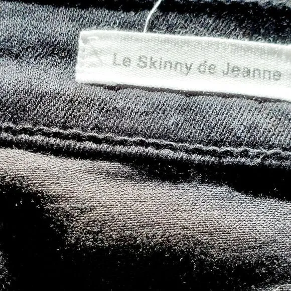 Frame Black Le Skinny de Jeanne Jeans