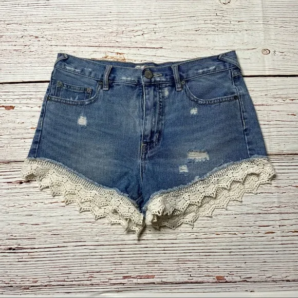 Free People Crochet Lace Trim High Rise Denim Jean Shorts Sz 28
