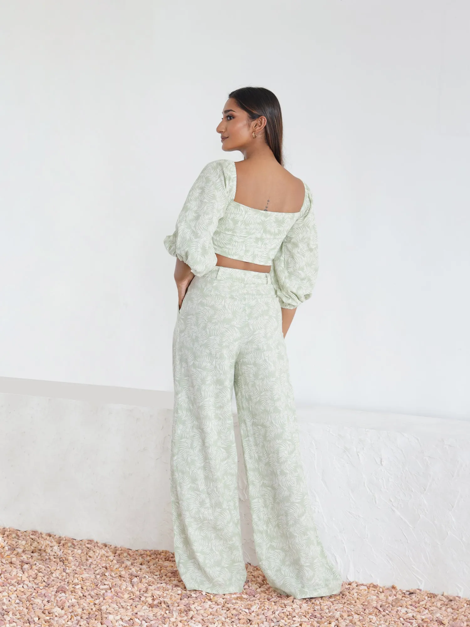 Front Tieup Balloon Sleeve Top
