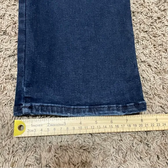 GOOD AMERICAN ALWAYS FITS GOOD CURVE SUPER HIGH RISE STRAIGHT JEANS Size 14-18