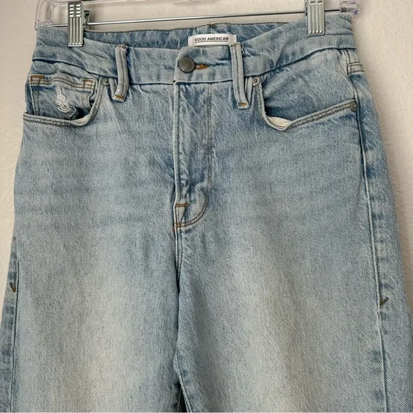 Good American Good Legs Straight Leg High Rise size 4 Light Blue Jeans Denim