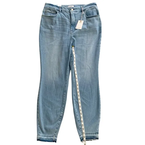 GOOD AMERICAN Good Waist Released Hem Skinny Jeans! Retail $155