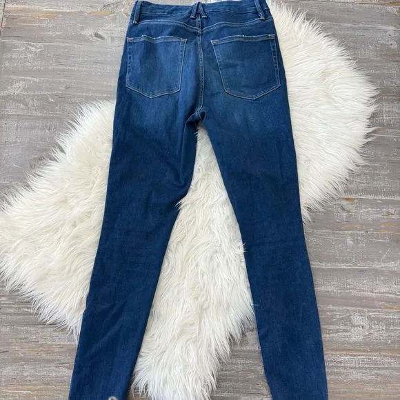 Good American Raw Edge High Rise Stretch Skinny Jeans in Blue434 GWRE367T SZ 6
