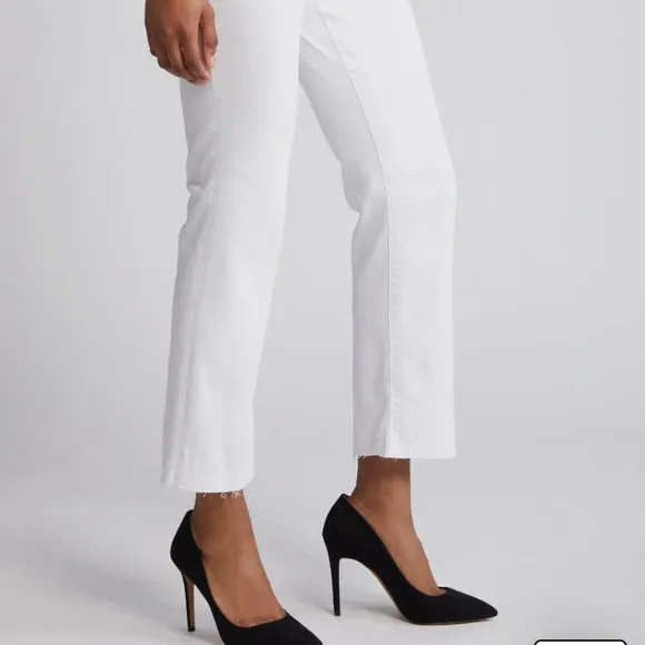 Good American White Straight High Waist Raw Hem Straight Leg Jeans Size 29
