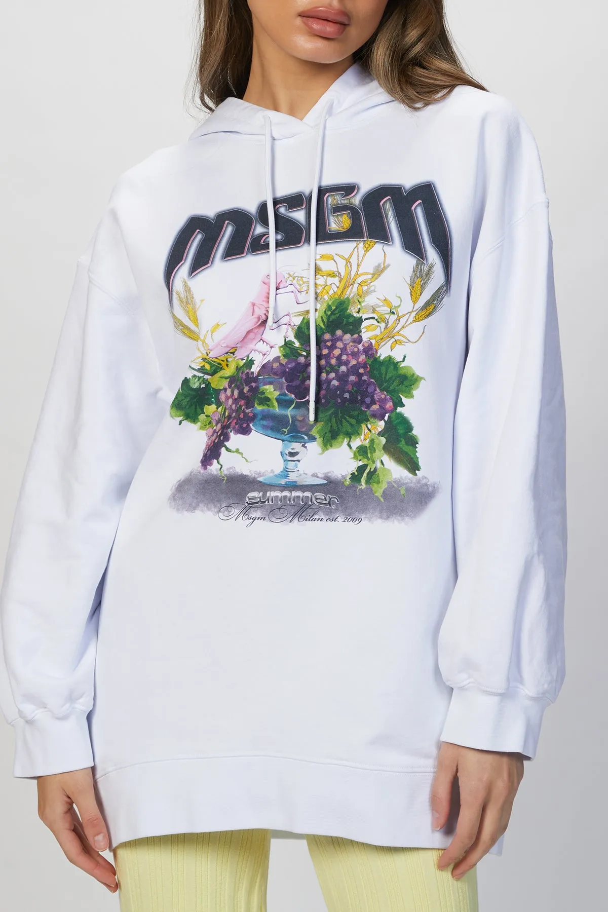 GRAPHIC PRINT HOODIE